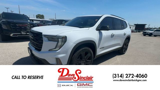 GMC Acadia Vehicle Full-screen Gallery Image 04