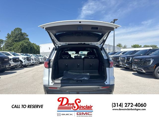 GMC Acadia Vehicle Full-screen Gallery Image 25