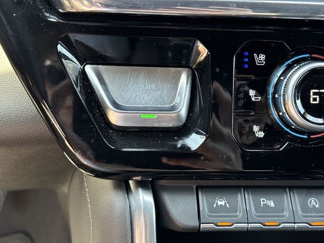 GMC Sierra 1500 Vehicle Full-screen Gallery Image 21