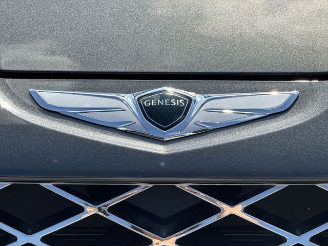 Genesis GV80 Vehicle Full-screen Gallery Image 36