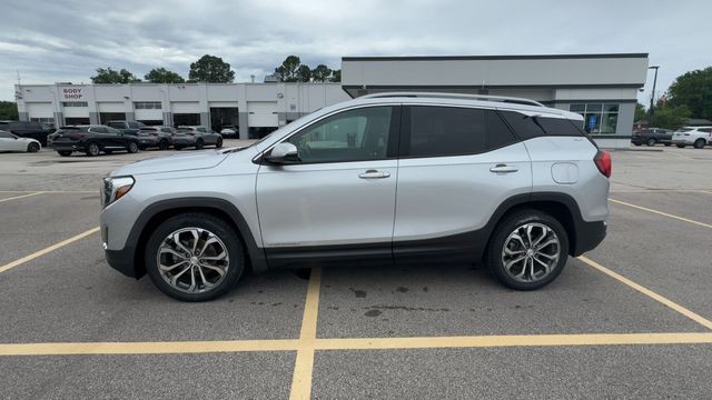 GMC Terrain Vehicle Full-screen Gallery Image 06