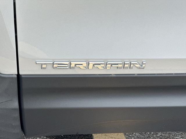 GMC Terrain Vehicle Full-screen Gallery Image 35