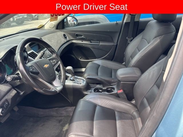 Chevrolet Cruze Vehicle Full-screen Gallery Image 18