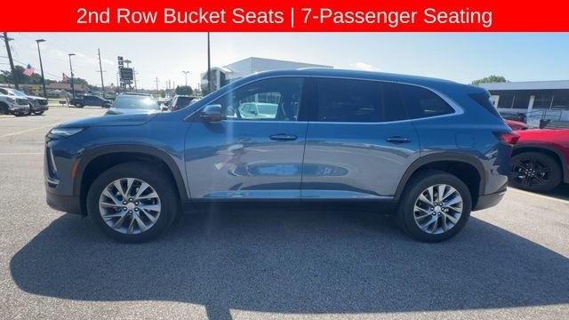 Buick Enclave Vehicle Full-screen Gallery Image 05