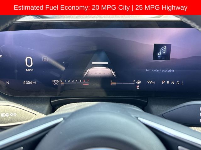 Buick Enclave Vehicle Full-screen Gallery Image 12