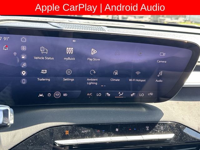 Buick Enclave Vehicle Full-screen Gallery Image 13