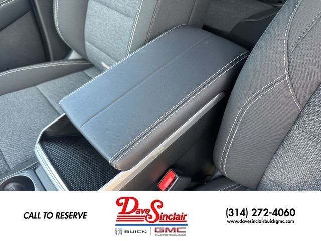 GMC Terrain Vehicle Full-screen Gallery Image 21