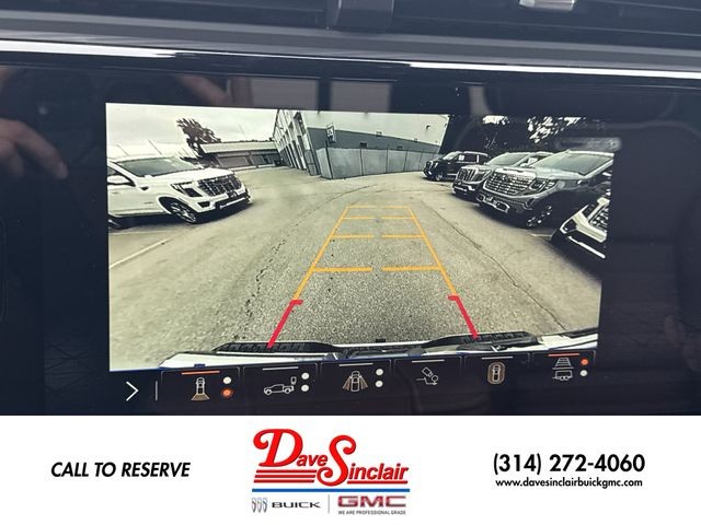 GMC Sierra 1500 Vehicle Full-screen Gallery Image 17