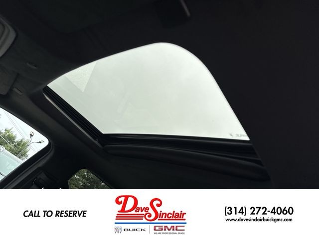 GMC Sierra 1500 Vehicle Full-screen Gallery Image 22