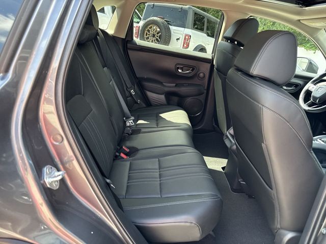 Honda HR-V Vehicle Full-screen Gallery Image 29