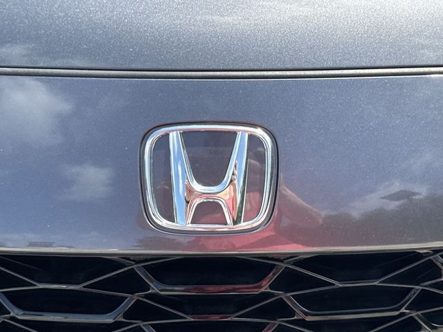Honda HR-V Vehicle Full-screen Gallery Image 34