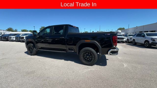 GMC Sierra 2500HD Vehicle Full-screen Gallery Image 07