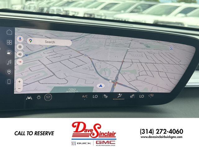 Buick Enclave Vehicle Full-screen Gallery Image 18