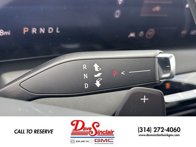 Buick Enclave Vehicle Full-screen Gallery Image 20