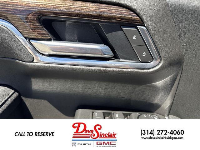 GMC Sierra 1500 Vehicle Full-screen Gallery Image 13
