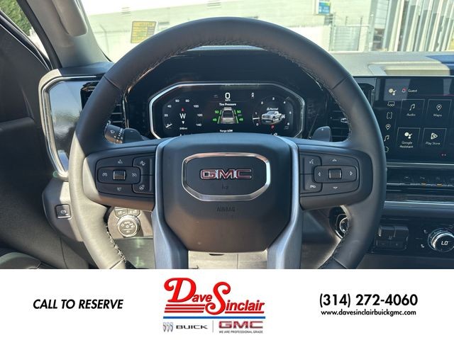 GMC Sierra 1500 Vehicle Full-screen Gallery Image 14