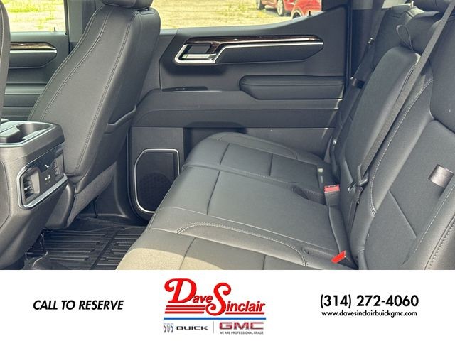 GMC Sierra 1500 Vehicle Full-screen Gallery Image 30