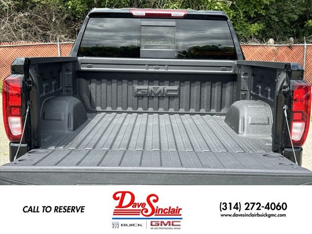 GMC Sierra 1500 Vehicle Full-screen Gallery Image 31