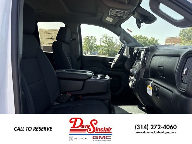 GMC Sierra 3500HD Vehicle Full-screen Gallery Image 23