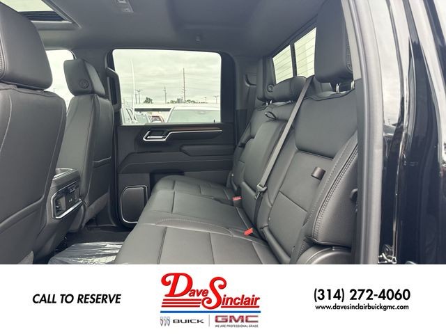 GMC Sierra 2500HD Vehicle Full-screen Gallery Image 23