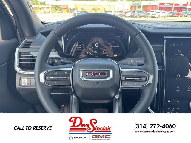 GMC Acadia Vehicle Full-screen Gallery Image 14