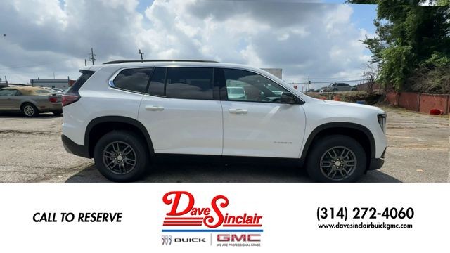 GMC Acadia Vehicle Full-screen Gallery Image 09