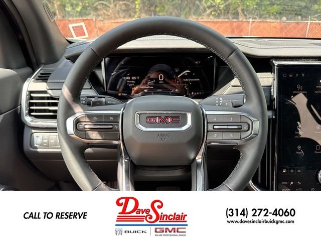 GMC Acadia Vehicle Full-screen Gallery Image 14