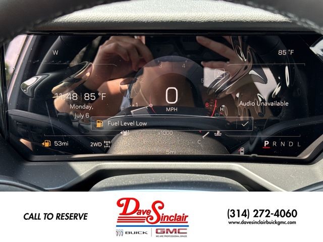 GMC Acadia Vehicle Full-screen Gallery Image 15