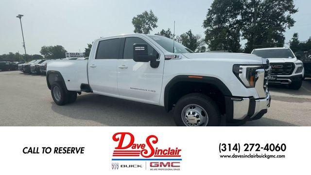 GMC Sierra 3500HD Vehicle Full-screen Gallery Image 02