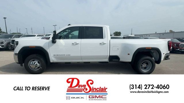 GMC Sierra 3500HD Vehicle Full-screen Gallery Image 05