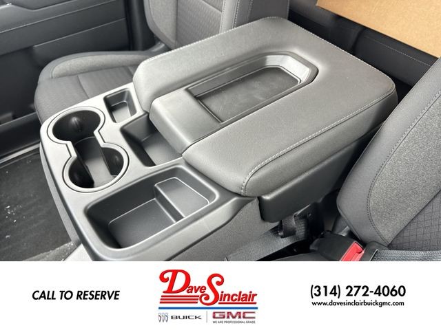 GMC Sierra 3500HD Vehicle Full-screen Gallery Image 21