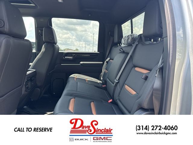 GMC Sierra 2500HD Vehicle Full-screen Gallery Image 23