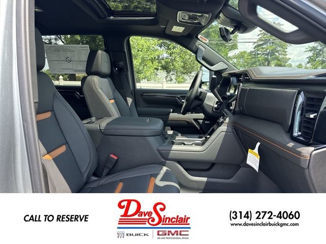 GMC Sierra 2500HD Vehicle Full-screen Gallery Image 26