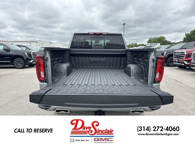 GMC Sierra 1500 Vehicle Full-screen Gallery Image 24