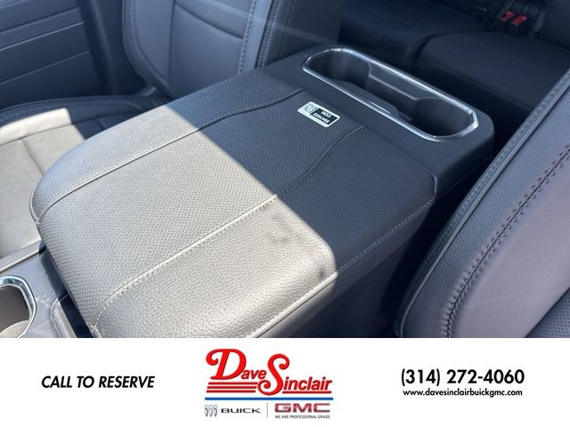 GMC Sierra 1500 Vehicle Full-screen Gallery Image 21
