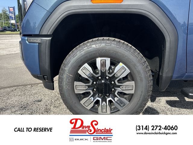GMC Sierra 2500HD Vehicle Full-screen Gallery Image 10