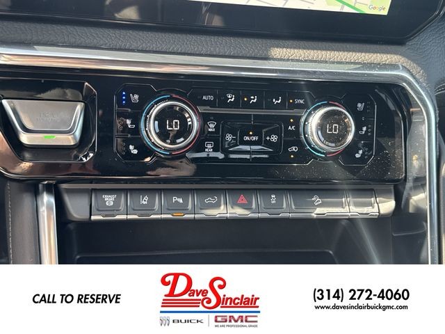 GMC Sierra 2500HD Vehicle Full-screen Gallery Image 19