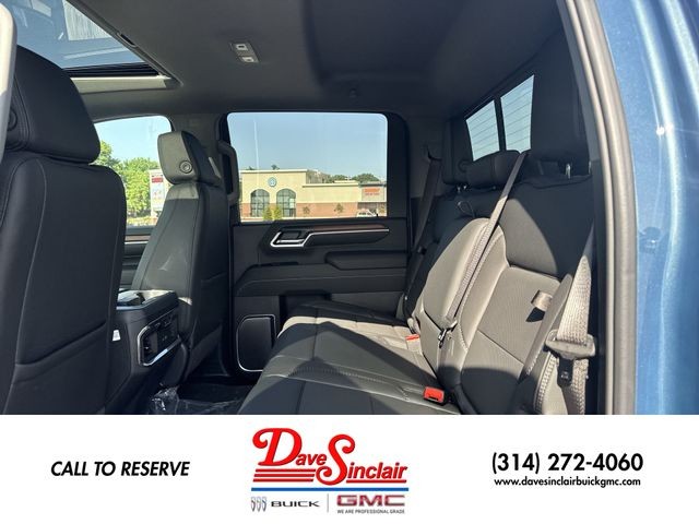 GMC Sierra 2500HD Vehicle Full-screen Gallery Image 23