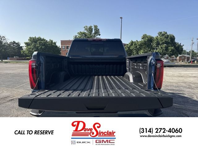 GMC Sierra 2500HD Vehicle Full-screen Gallery Image 24