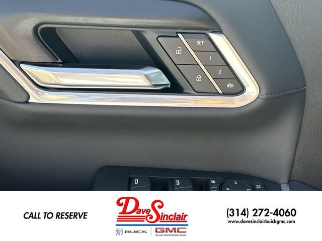 GMC Sierra 2500HD Vehicle Full-screen Gallery Image 13