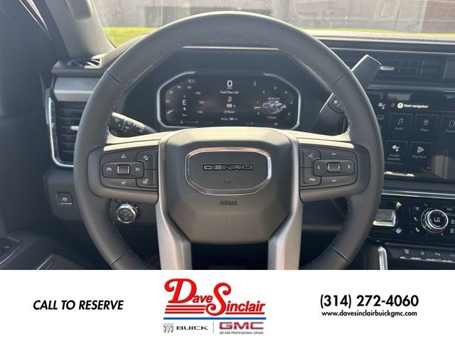GMC Sierra 2500HD Vehicle Full-screen Gallery Image 14