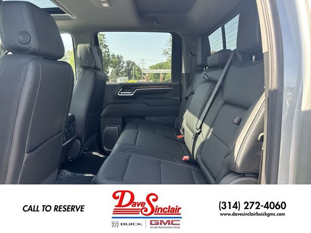 GMC Sierra 2500HD Vehicle Full-screen Gallery Image 23