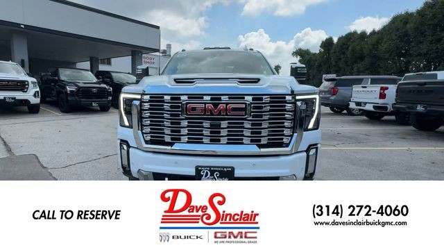 GMC Sierra 2500HD Vehicle Full-screen Gallery Image 03