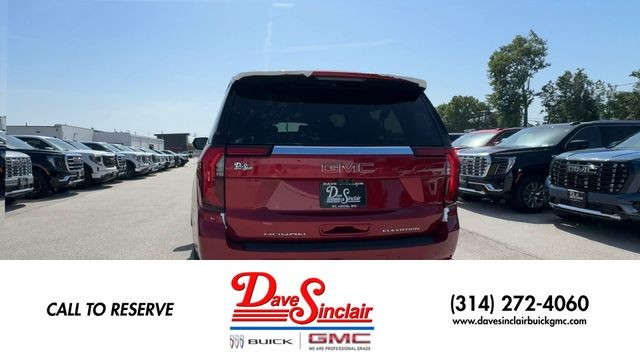 GMC Yukon XL Vehicle Full-screen Gallery Image 07
