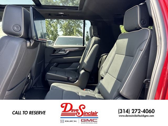 GMC Yukon XL Vehicle Full-screen Gallery Image 23