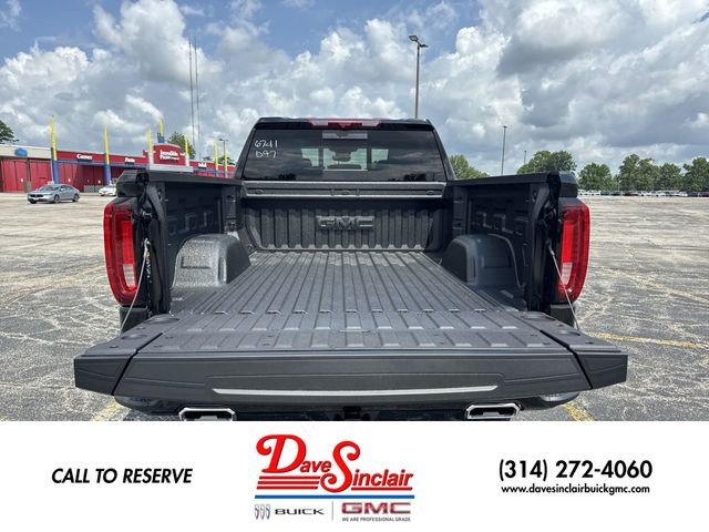 GMC Sierra 1500 Vehicle Full-screen Gallery Image 24