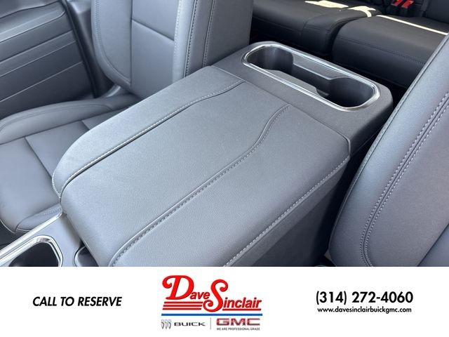GMC Sierra 1500 Vehicle Full-screen Gallery Image 21