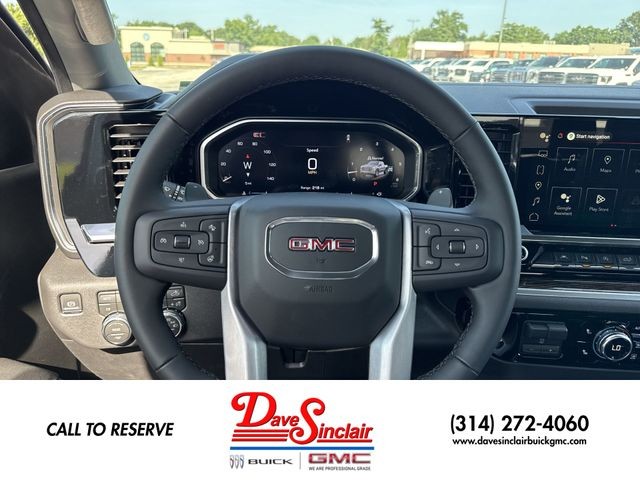 GMC Sierra 1500 Vehicle Full-screen Gallery Image 14