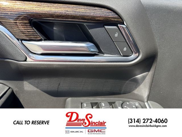 GMC Sierra 1500 Vehicle Full-screen Gallery Image 13