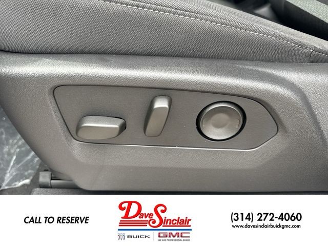 GMC Sierra 2500HD Vehicle Full-screen Gallery Image 12